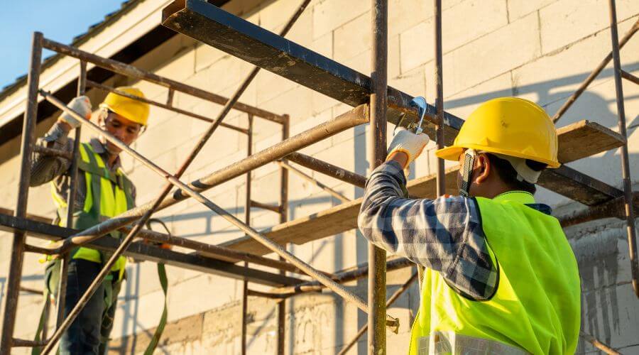Professional residential roofers in Henriette, MN